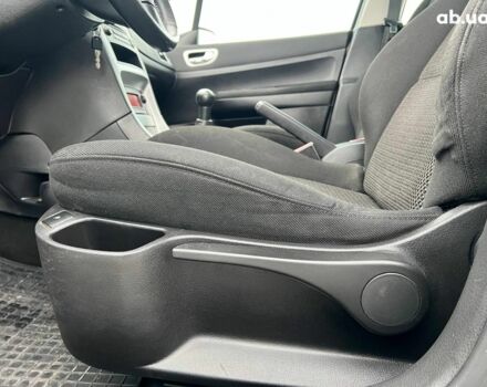 Сірий Пежо 307, об'ємом двигуна 1.6 л та пробігом 208 тис. км за 4190 $, фото 18 на Automoto.ua