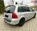 Серый Пежо 307, объемом двигателя 2 л и пробегом 210 тыс. км за 3950 $, фото 4 на Automoto.ua