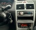 Серый Пежо 307, объемом двигателя 2 л и пробегом 210 тыс. км за 3950 $, фото 12 на Automoto.ua