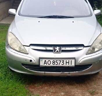 Пежо 307 2001 у Ужгороді на Automoto.ua Сірий Пежо 307, об'ємом двигуна 1.59 л та пробігом 290 тис. км за 1700 $, фото 1 на Automoto.ua