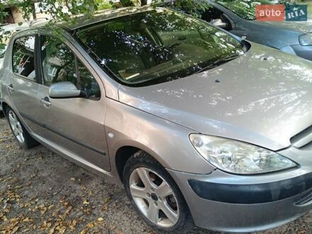 Сірий Пежо 307, об'ємом двигуна 2 л та пробігом 260 тис. км за 3500 $, фото 1 на Automoto.ua