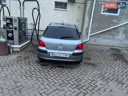 Серый Пежо 307, объемом двигателя 1.59 л и пробегом 359 тыс. км за 3300 $, фото 1 на Automoto.ua