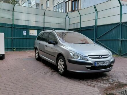 Пежо 307 2004 в Костополе на Automoto.ua Серый Пежо 307, объемом двигателя 1.4 л и пробегом 400 тыс. км за 3500 $, фото 1 на Automoto.ua