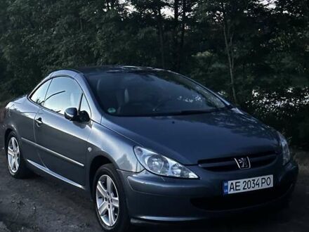 Серый Пежо 307, объемом двигателя 2 л и пробегом 274 тыс. км за 5700 $, фото 1 на Automoto.ua