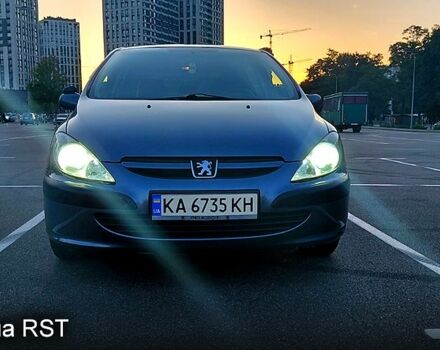 Серый Пежо 307, объемом двигателя 1.6 л и пробегом 229 тыс. км за 4300 $, фото 1 на Automoto.ua