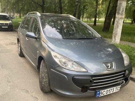 Серый Пежо 307, объемом двигателя 2 л и пробегом 294 тыс. км за 3400 $, фото 1 на Automoto.ua