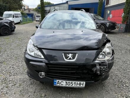 Сірий Пежо 307, об'ємом двигуна 1.6 л та пробігом 300 тис. км за 2000 $, фото 1 на Automoto.ua