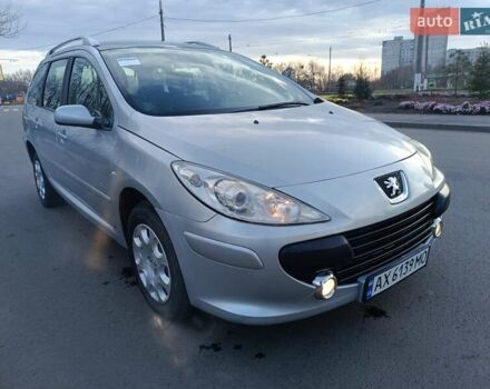 Серый Пежо 307, объемом двигателя 1.59 л и пробегом 284 тыс. км за 4300 $, фото 1 на Automoto.ua