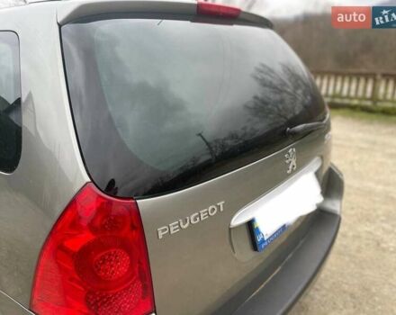Серый Пежо 307, объемом двигателя 2 л и пробегом 171 тыс. км за 4400 $, фото 1 на Automoto.ua