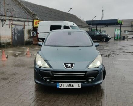 Серый Пежо 307, объемом двигателя 1.6 л и пробегом 300 тыс. км за 3400 $, фото 1 на Automoto.ua