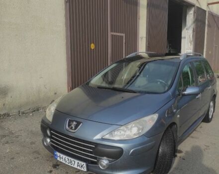 Серый Пежо 307, объемом двигателя 1.6 л и пробегом 290 тыс. км за 4600 $, фото 1 на Automoto.ua