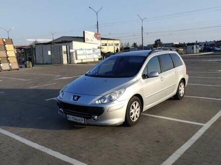 Сірий Пежо 307, об'ємом двигуна 1.6 л та пробігом 250 тис. км за 4600 $, фото 1 на Automoto.ua