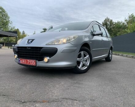 Серый Пежо 307, объемом двигателя 1.6 л и пробегом 256 тыс. км за 4500 $, фото 1 на Automoto.ua