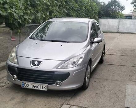 Серый Пежо 307, объемом двигателя 2 л и пробегом 216 тыс. км за 4200 $, фото 1 на Automoto.ua