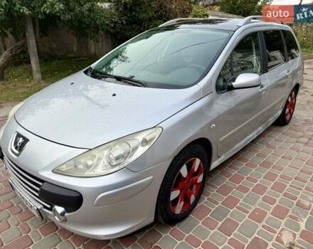 Серый Пежо 307, объемом двигателя 2 л и пробегом 309 тыс. км за 3650 $, фото 1 на Automoto.ua