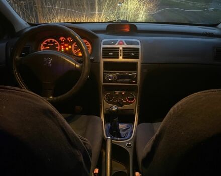 Синий Пежо 307, объемом двигателя 1.4 л и пробегом 286 тыс. км за 1950 $, фото 14 на Automoto.ua