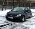 Синий Пежо 307, объемом двигателя 2 л и пробегом 250 тыс. км за 3450 $, фото 1 на Automoto.ua