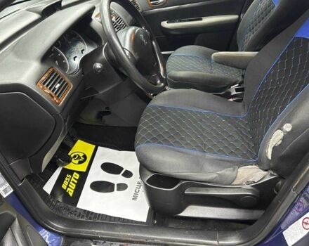 Синий Пежо 307, объемом двигателя 2 л и пробегом 260 тыс. км за 3900 $, фото 7 на Automoto.ua