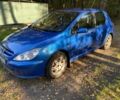 Синий Пежо 307, объемом двигателя 2 л и пробегом 435 тыс. км за 1998 $, фото 1 на Automoto.ua
