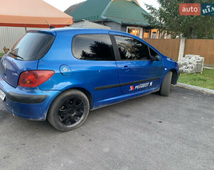 Синій Пежо 307, об'ємом двигуна 1.6 л та пробігом 350 тис. км за 2500 $, фото 3 на Automoto.ua