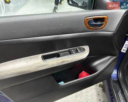 Синій Пежо 307, об'ємом двигуна 2 л та пробігом 260 тис. км за 3900 $, фото 13 на Automoto.ua