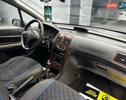 Синій Пежо 307, об'ємом двигуна 2 л та пробігом 260 тис. км за 3900 $, фото 17 на Automoto.ua