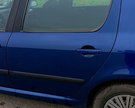 Синій Пежо 307, об'ємом двигуна 2 л та пробігом 434 тис. км за 3000 $, фото 4 на Automoto.ua