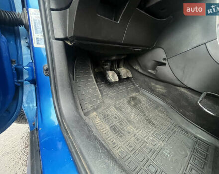 Синий Пежо 307, объемом двигателя 2 л и пробегом 168 тыс. км за 4000 $, фото 24 на Automoto.ua