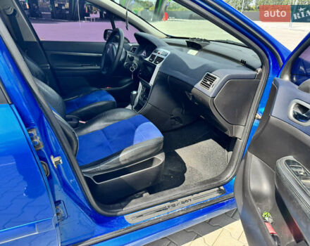 Синий Пежо 307, объемом двигателя 1.59 л и пробегом 247 тыс. км за 4100 $, фото 8 на Automoto.ua