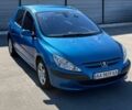 Синий Пежо 307, объемом двигателя 1.6 л и пробегом 276 тыс. км за 3200 $, фото 1 на Automoto.ua