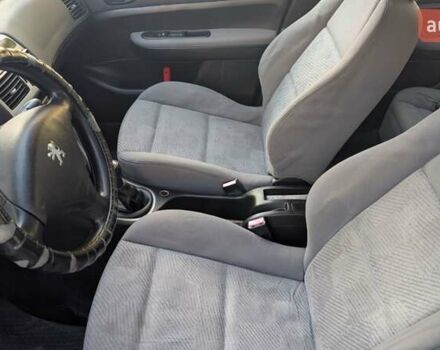Пежо 307 2004 в Ивано-Франковске на Automoto.ua Синий Пежо 307, объемом двигателя 1.59 л и пробегом 246 тыс. км за 2800 $, фото 9 на Automoto.ua