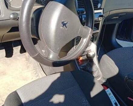 Синий Пежо 307, объемом двигателя 2 л и пробегом 183 тыс. км за 5000 $, фото 8 на Automoto.ua