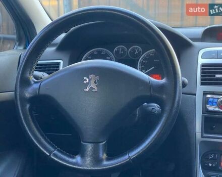 Пежо 307 2004 в Киеве на Automoto.ua Синий Пежо 307, объемом двигателя 1.6 л и пробегом 266 тыс. км за 3690 $, фото 12 на Automoto.ua