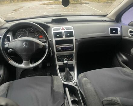 Синий Пежо 307, объемом двигателя 2 л и пробегом 258 тыс. км за 3500 $, фото 6 на Automoto.ua