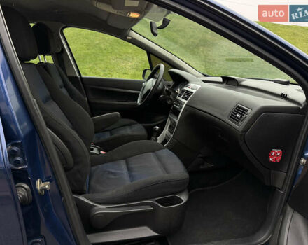 Синій Пежо 307, об'ємом двигуна 2 л та пробігом 208 тис. км за 3300 $, фото 23 на Automoto.ua