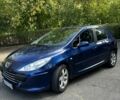 Синий Пежо 307, объемом двигателя 2 л и пробегом 201 тыс. км за 3500 $, фото 1 на Automoto.ua