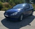 Синий Пежо 307, объемом двигателя 1.6 л и пробегом 332 тыс. км за 2800 $, фото 1 на Automoto.ua