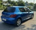 Синий Пежо 307, объемом двигателя 2 л и пробегом 235 тыс. км за 3900 $, фото 5 на Automoto.ua