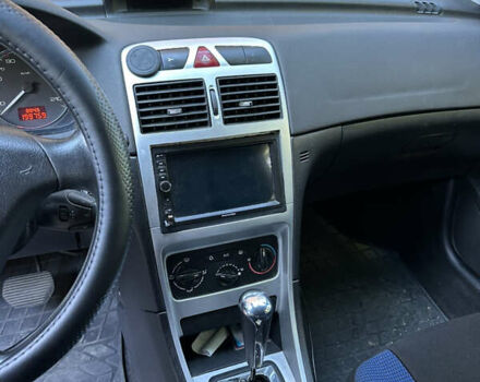 Синий Пежо 307, объемом двигателя 1.59 л и пробегом 199 тыс. км за 4800 $, фото 6 на Automoto.ua