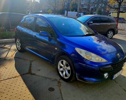 Синий Пежо 307, объемом двигателя 2 л и пробегом 335 тыс. км за 4200 $, фото 2 на Automoto.ua