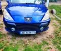 Синий Пежо 307, объемом двигателя 2 л и пробегом 335 тыс. км за 4200 $, фото 5 на Automoto.ua