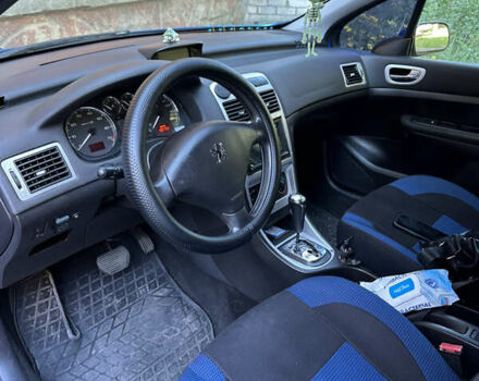 Синий Пежо 307, объемом двигателя 1.59 л и пробегом 199 тыс. км за 4800 $, фото 8 на Automoto.ua