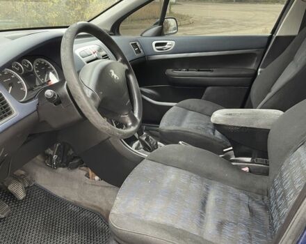 Синий Пежо 307, объемом двигателя 0 л и пробегом 300 тыс. км за 1800 $, фото 6 на Automoto.ua