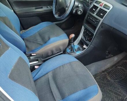 Синій Пежо 307, об'ємом двигуна 1.6 л та пробігом 338 тис. км за 2800 $, фото 8 на Automoto.ua