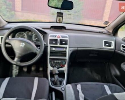 Синий Пежо 307, объемом двигателя 2 л и пробегом 455 тыс. км за 3200 $, фото 14 на Automoto.ua