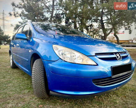 Синий Пежо 307, объемом двигателя 1.59 л и пробегом 336 тыс. км за 5000 $, фото 1 на Automoto.ua