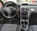Синій Пежо 307, об'ємом двигуна 2 л та пробігом 467 тис. км за 3500 $, фото 4 на Automoto.ua