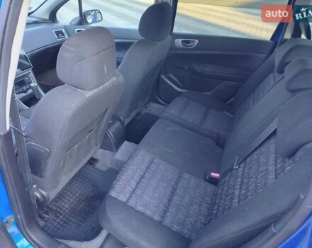 Синий Пежо 307, объемом двигателя 2 л и пробегом 296 тыс. км за 3300 $, фото 10 на Automoto.ua