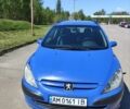 Синий Пежо 307, объемом двигателя 1.6 л и пробегом 500 тыс. км за 2700 $, фото 1 на Automoto.ua