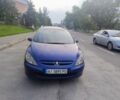 Синий Пежо 307, объемом двигателя 2 л и пробегом 400 тыс. км за 2800 $, фото 1 на Automoto.ua
